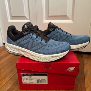 New Balance Men's Athletic Shoes in Blue and Black